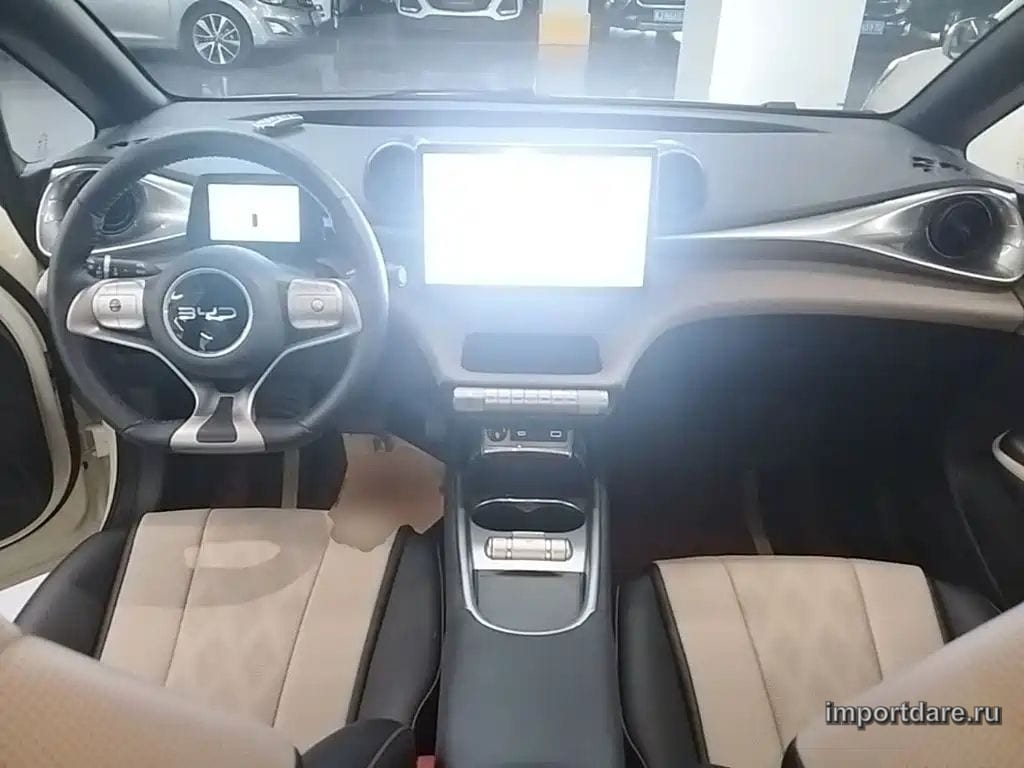 BYD DOLPHIN 2026 — 4 700 км, жёлто-оранжевый, Китай — под ключ — фото 6