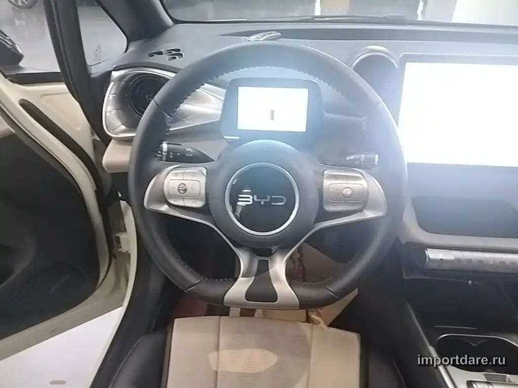 BYD DOLPHIN 2026 — 4 700 км, жёлто-оранжевый, Китай — под ключ — фото 7