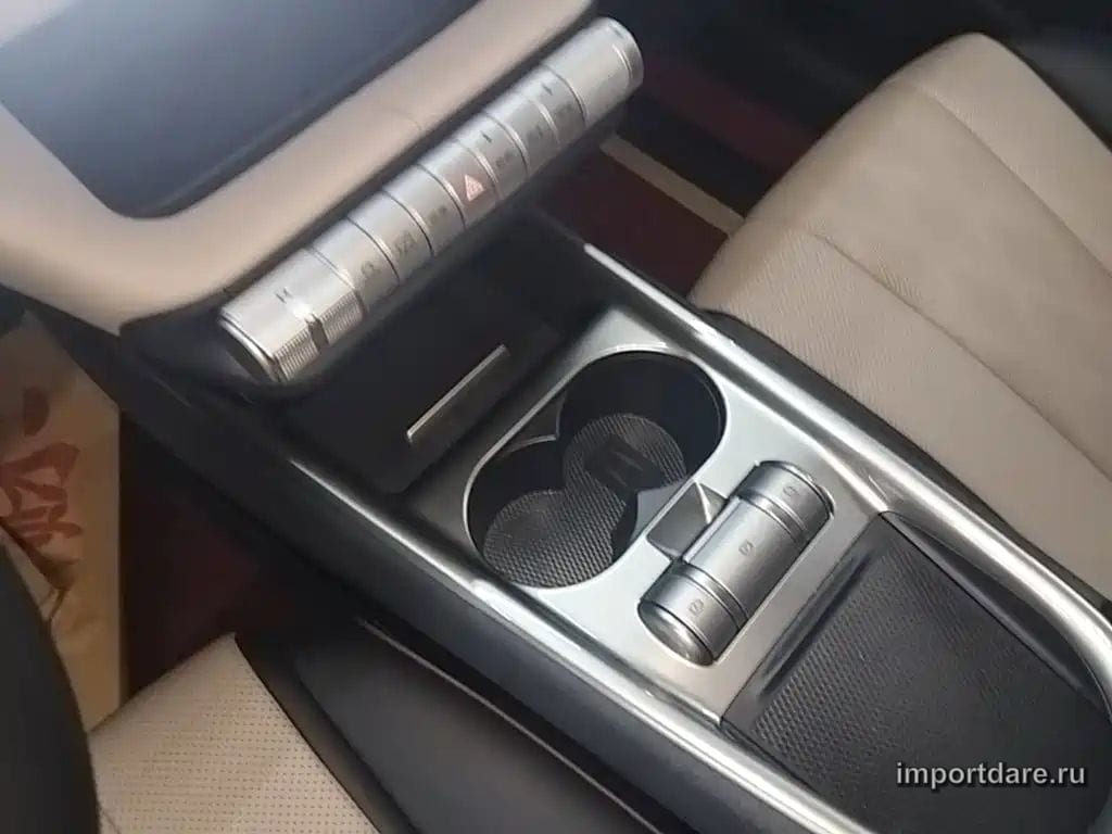 BYD DOLPHIN 2026 — 4 700 км, жёлто-оранжевый, Китай — под ключ — фото 10