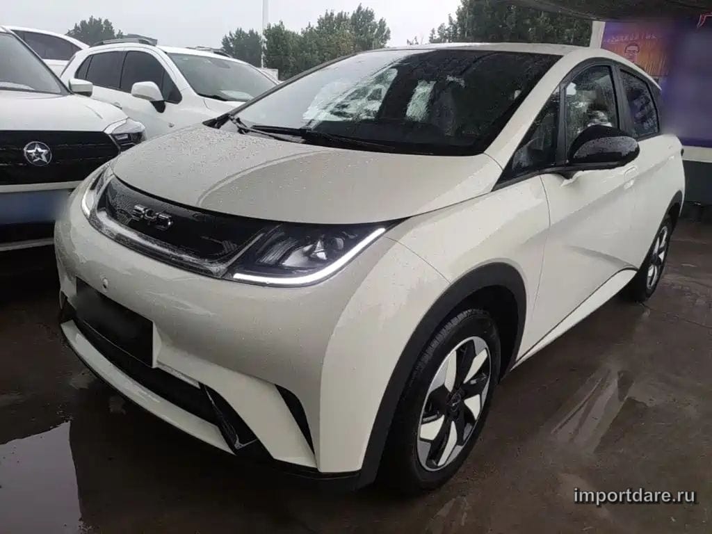 BYD DOLPHIN 2026 — 300 км, жёлто-оранжевый, Китай — под ключ — фото 1
