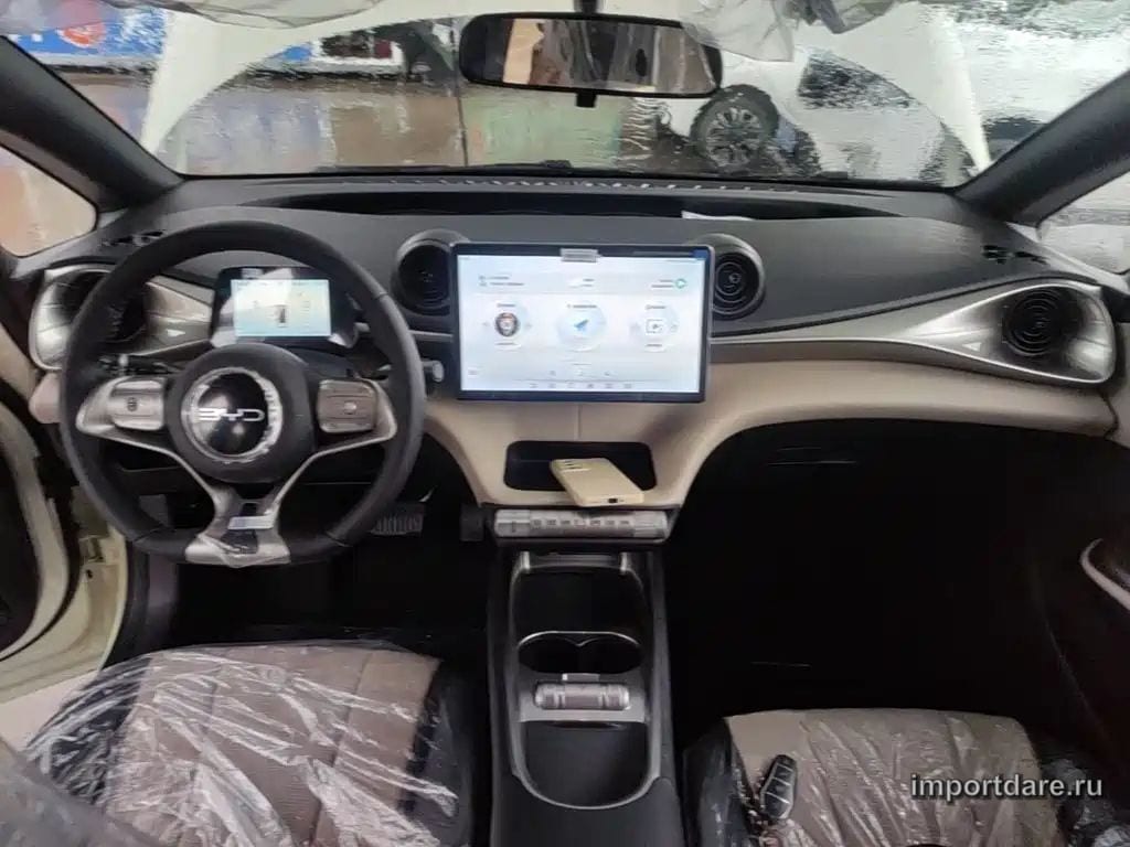 BYD DOLPHIN 2026 — 300 км, жёлто-оранжевый, Китай — под ключ — фото 10