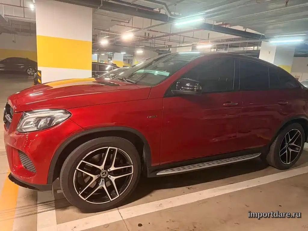 MERCEDES-BENZ GLE COUPE 2017 — 38 000 км, пурпурный, Китай — под ключ — фото 2