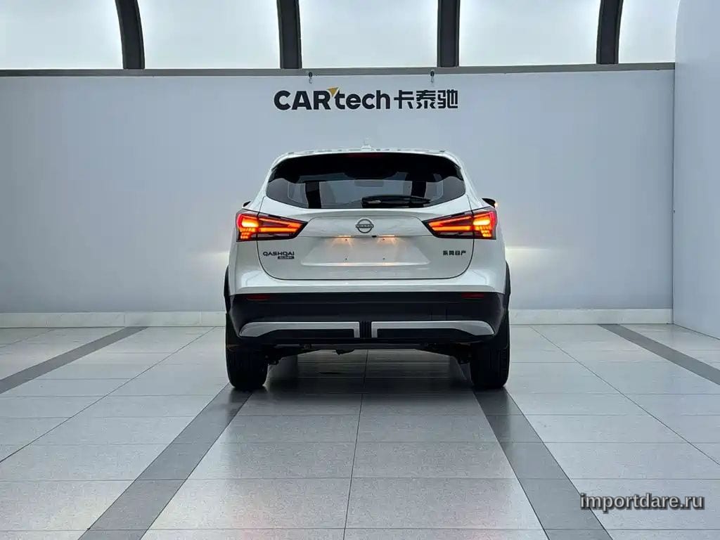 Nissan Qashqai интерьер