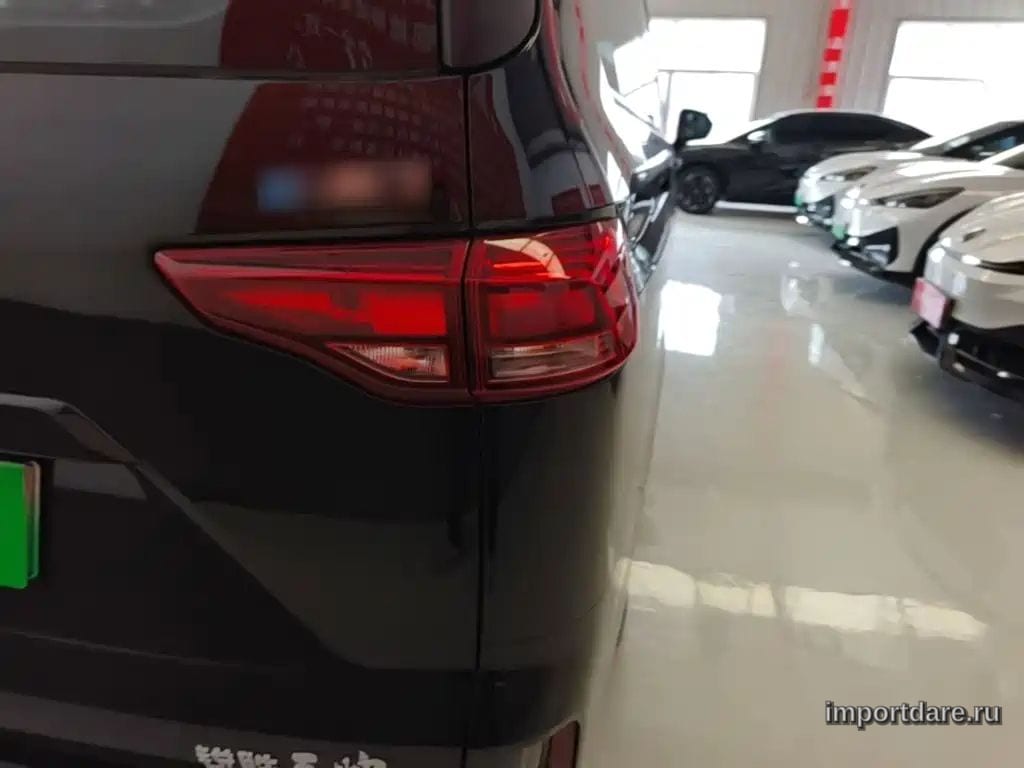 BAIC RISING M7 NEW ENERGY 2026 — 200 км, чёрный, Китай — под ключ — фото 8