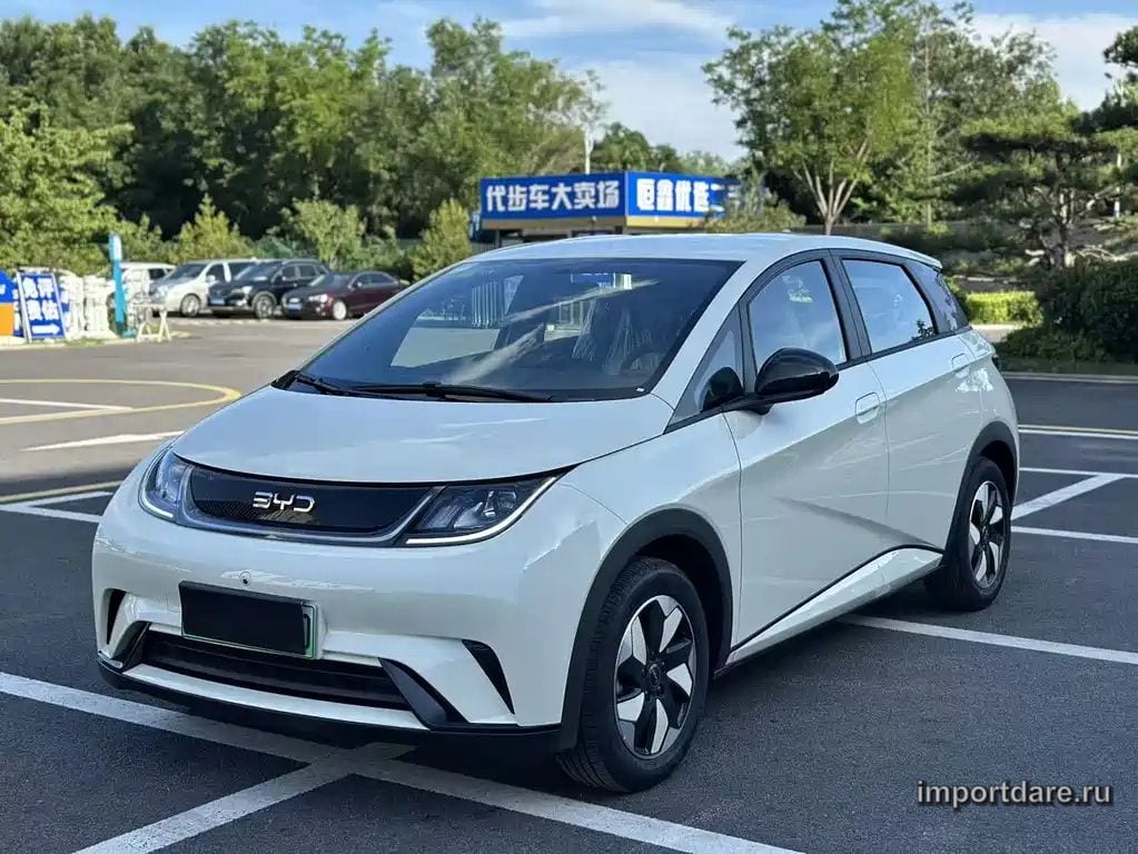 BYD DOLPHIN 2026 — 1 000 км, жёлто-оранжевый, Китай — под ключ — фото 1