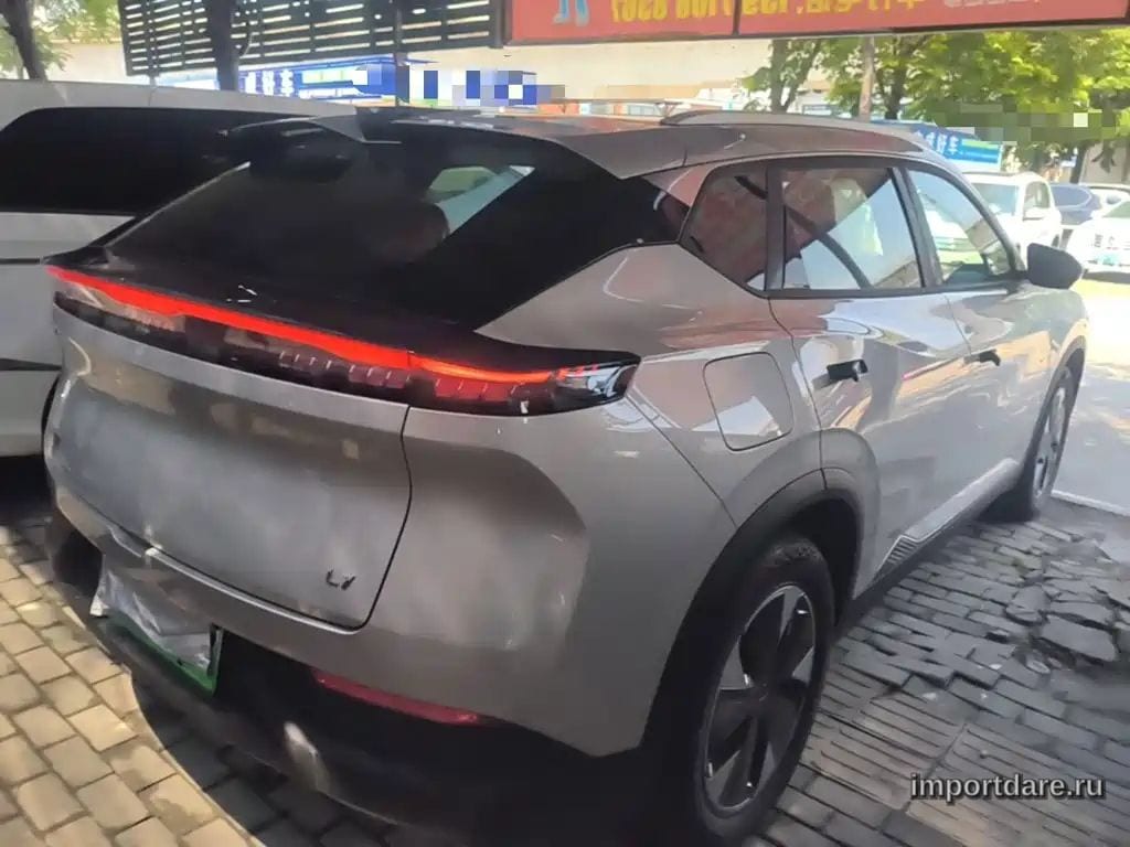 DONGFENG AEOLUS L7 NEW ENERGY 2026 — 100 км, серебристый, Китай — под ключ — фото 7