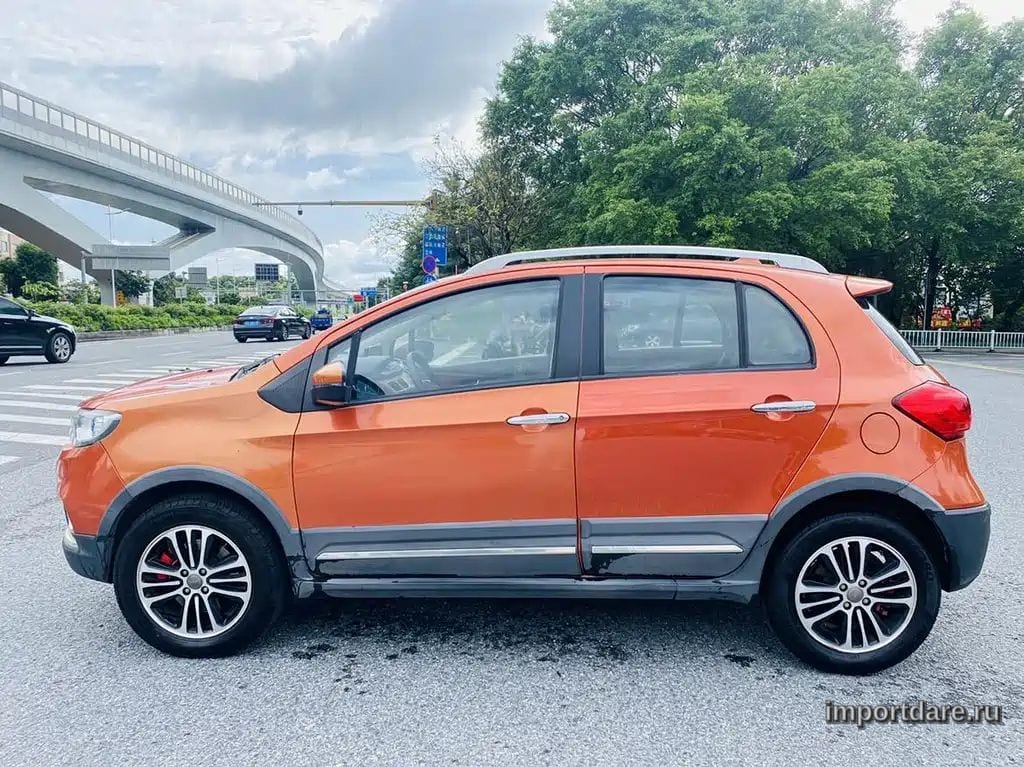 HAVAL H1 2015 — 108 000 км, жёлто-оранжевый, Китай — под ключ — фото 4