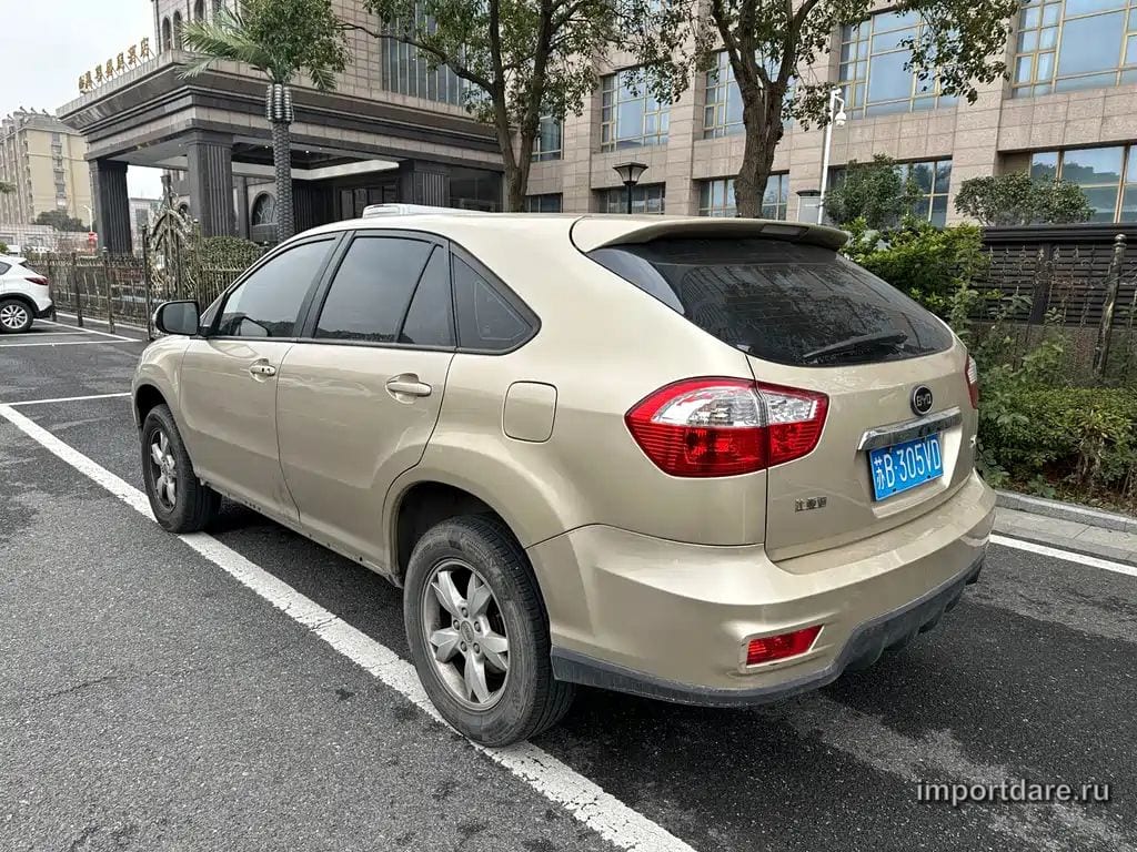 BYD S6 2015 — 80 000 км, коричневый-champagne, Китай — под ключ — фото 4