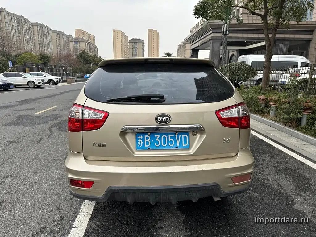 BYD S6 2015 — 80 000 км, коричневый-champagne, Китай — под ключ — фото 5