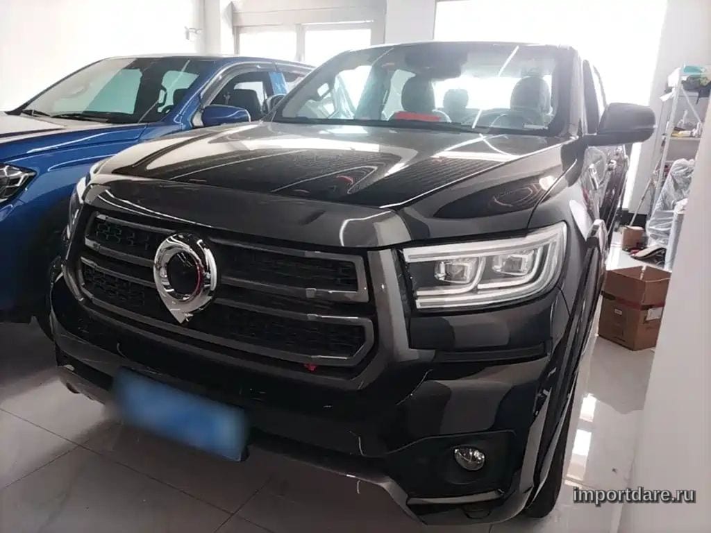 Great Wall Poer спереди