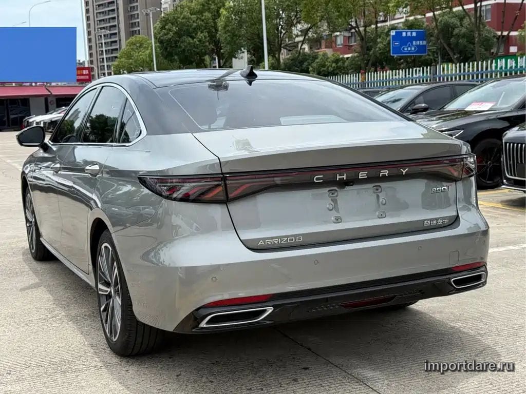 CHERY ARRIZO 8 PRO 2025 — 16 000 км, серебристый, Китай — под ключ — фото 5
