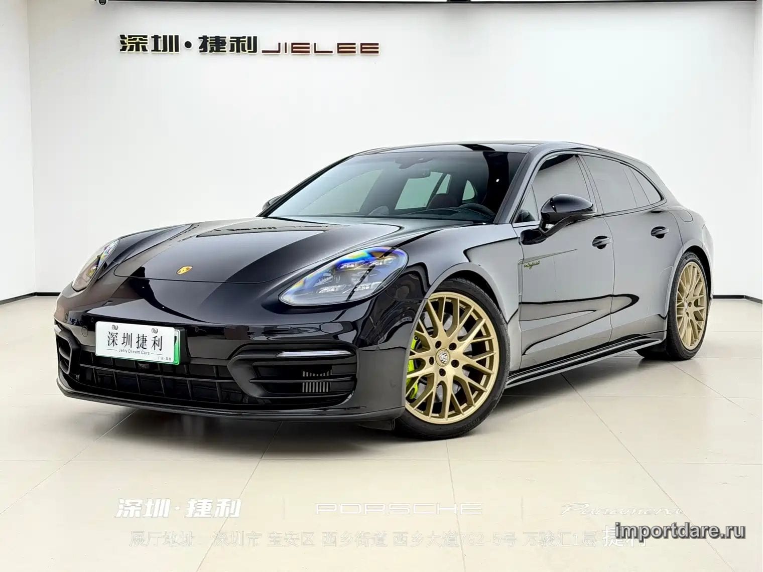 PORSCHE PANAMERA NEW ENERGY 2022 — 22 000 км, чёрный, Китай — под ключ — фото 1
