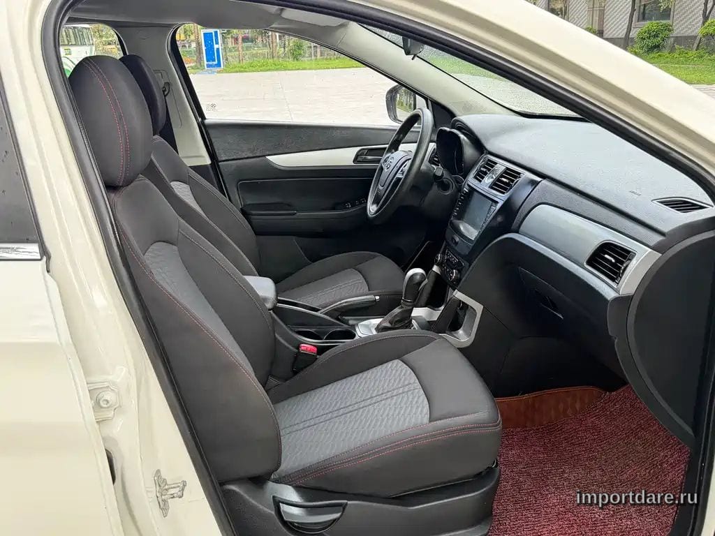 BAIC SENOVA X55 2017 — 100 000 км, белый, Китай — под ключ — фото 11