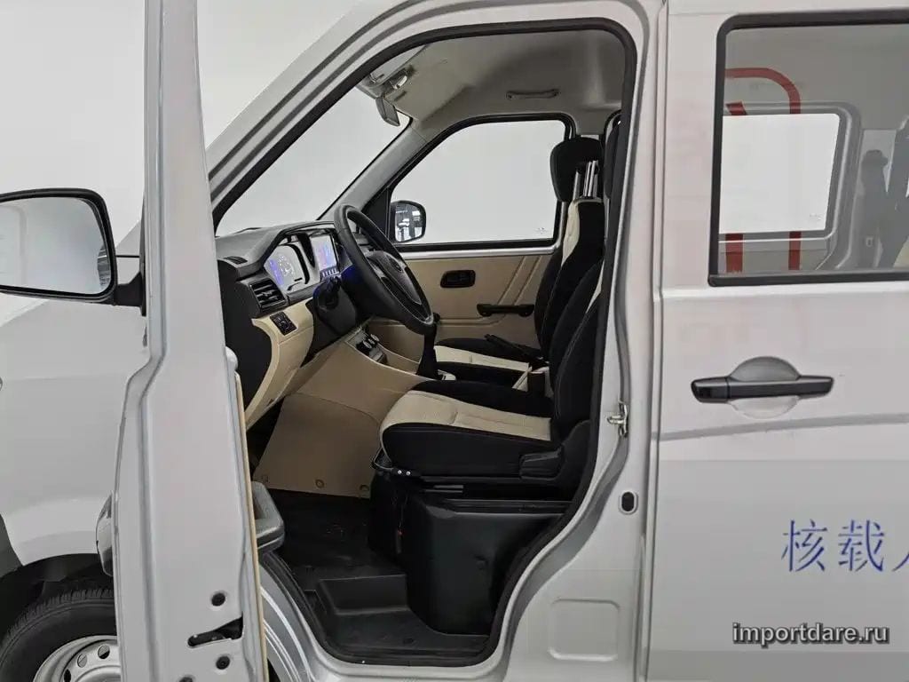CHANGAN KUAYUEXING V3 2024 — 9 400 км, серебристый, Китай — под ключ — фото 10