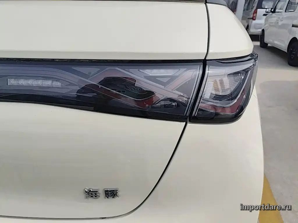 BYD DOLPHIN 2026 — 100 км, жёлто-оранжевый, Китай — под ключ — фото 8