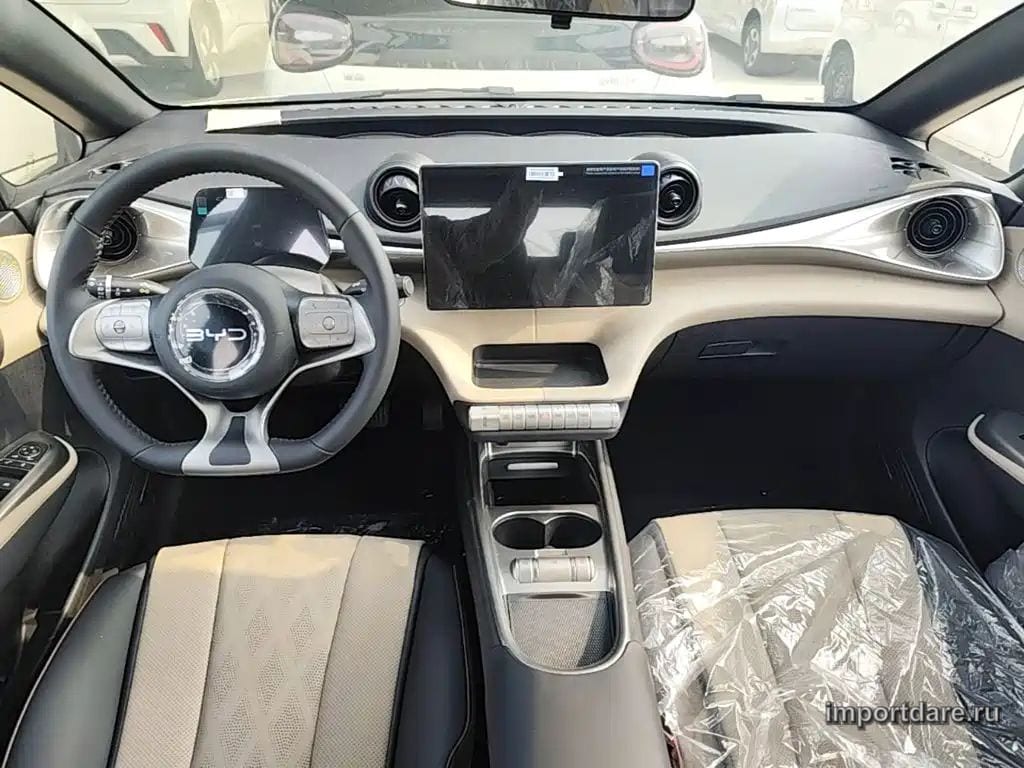 BYD DOLPHIN 2026 — 100 км, жёлто-оранжевый, Китай — под ключ — фото 10
