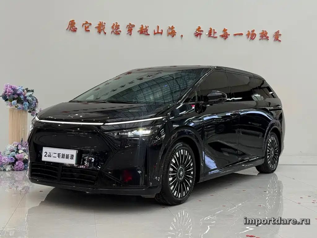Xpeng X9 2026