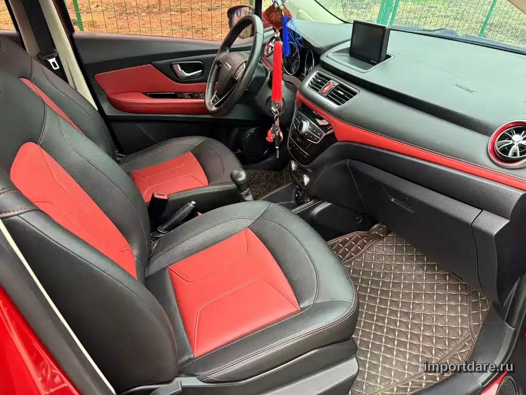 HAVAL H1 2016 — 80 000 км, пурпурный, Китай — под ключ — фото 11