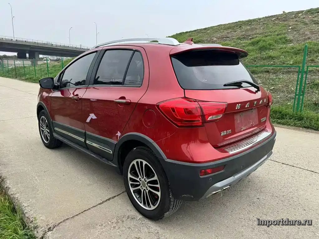 HAVAL H1 2016 — 80 000 км, пурпурный, Китай — под ключ — фото 4
