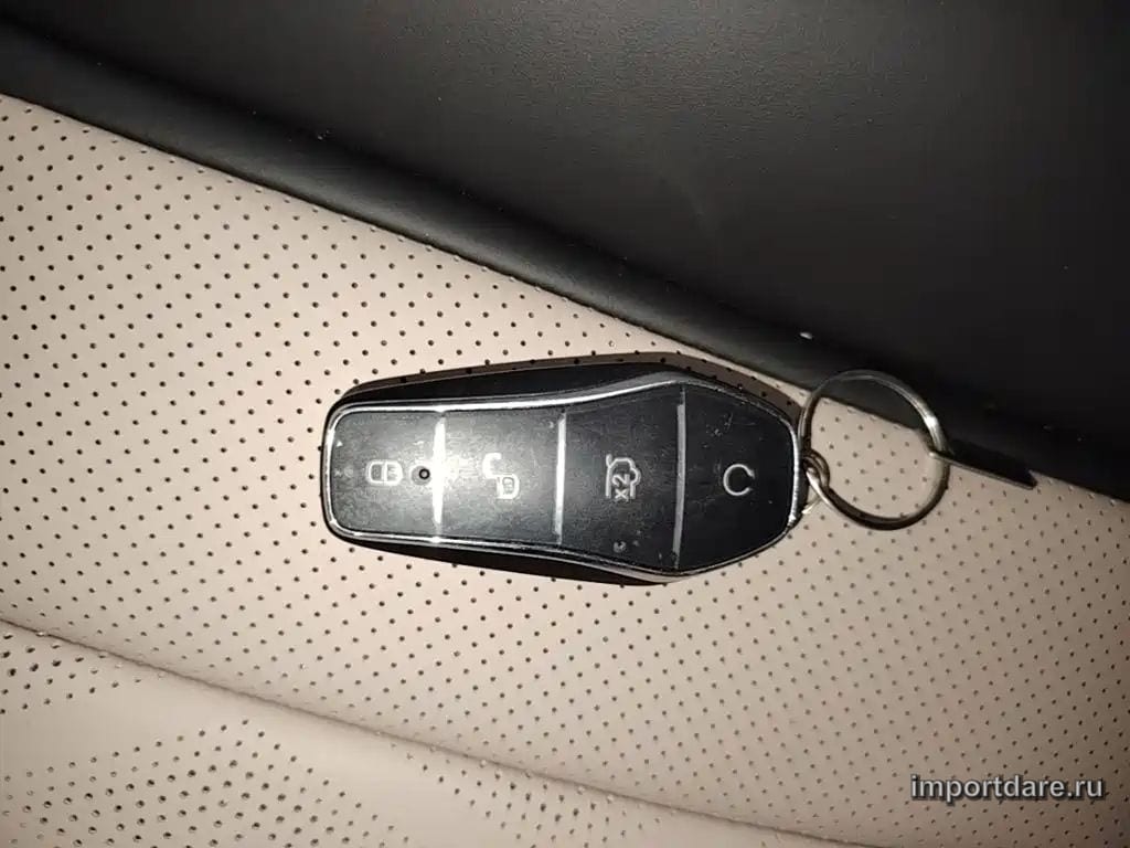 BYD DOLPHIN 2026 — 100 км, жёлто-оранжевый, Китай — под ключ — фото 9