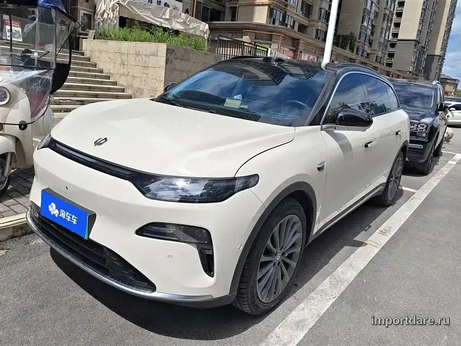 Leapmotor C11 спереди