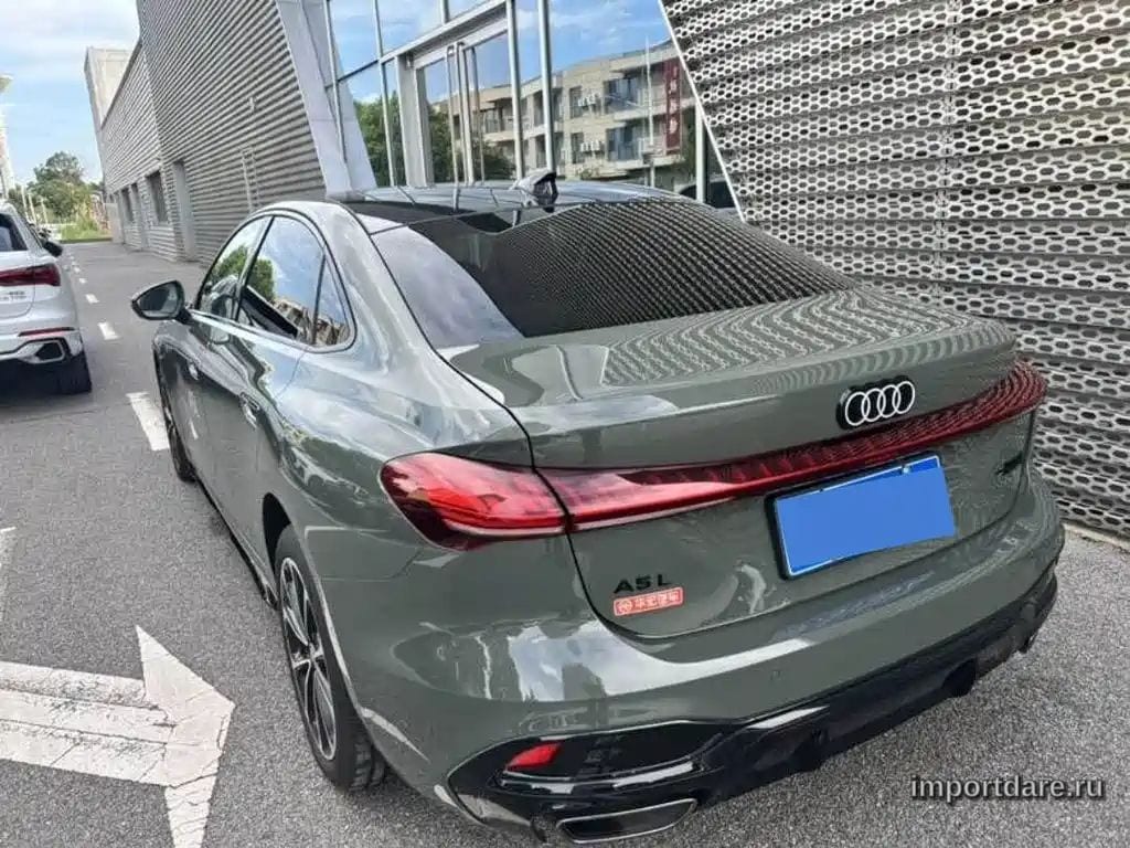 AUDI A5L 2025 — 7 700 км, зелёный, Китай — под ключ — фото 4