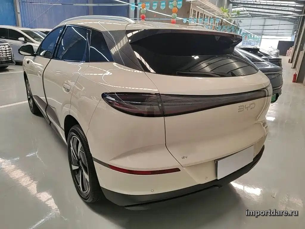 BYD SEALION 06 NEW ENERGY 2026 — 2 200 км, жёлто-оранжевый, Китай — под ключ — фото 5