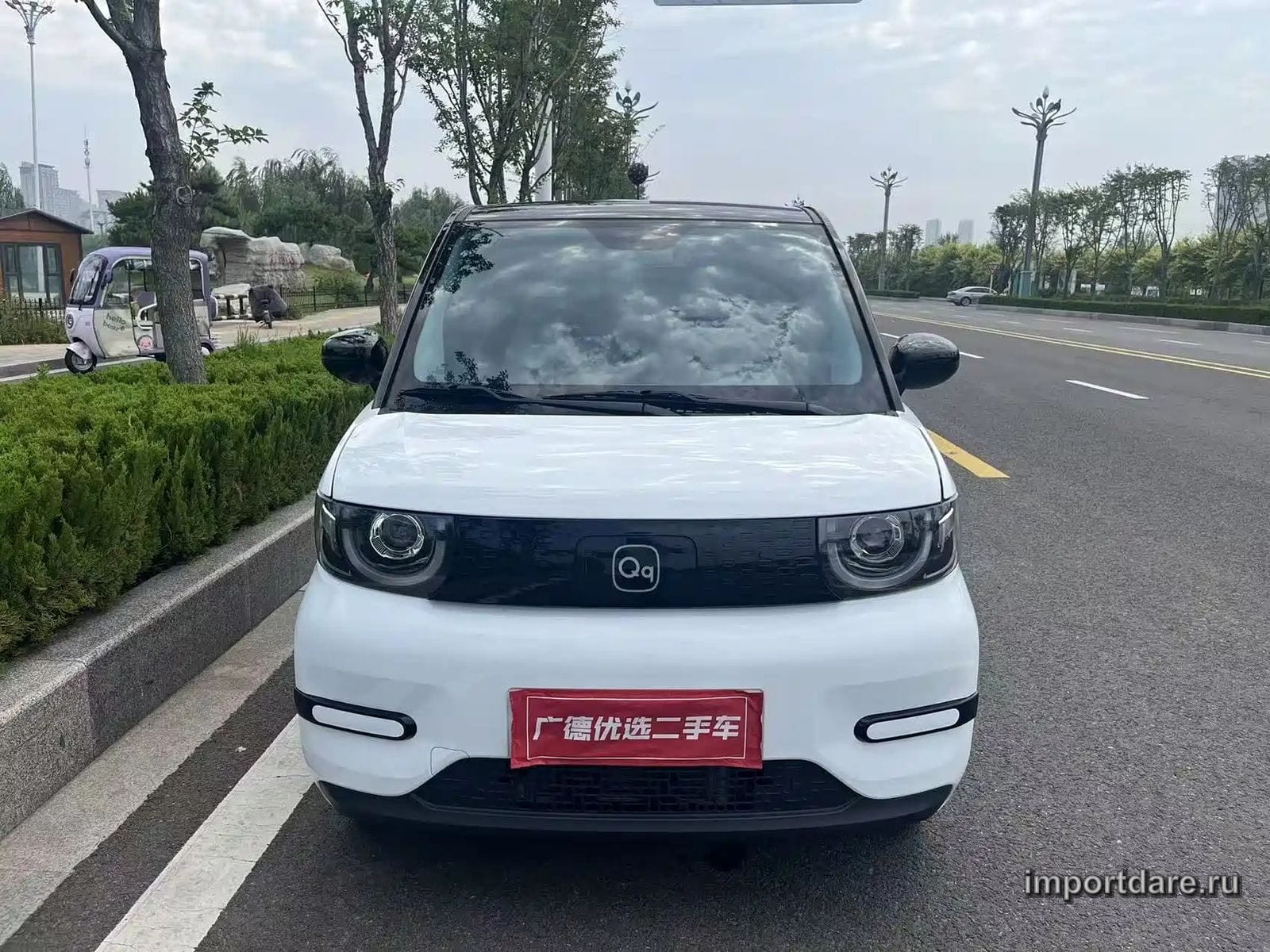 CHERY QQ ICE CREAM 2023 — 23 000 км, белый, Китай — под ключ — фото 1