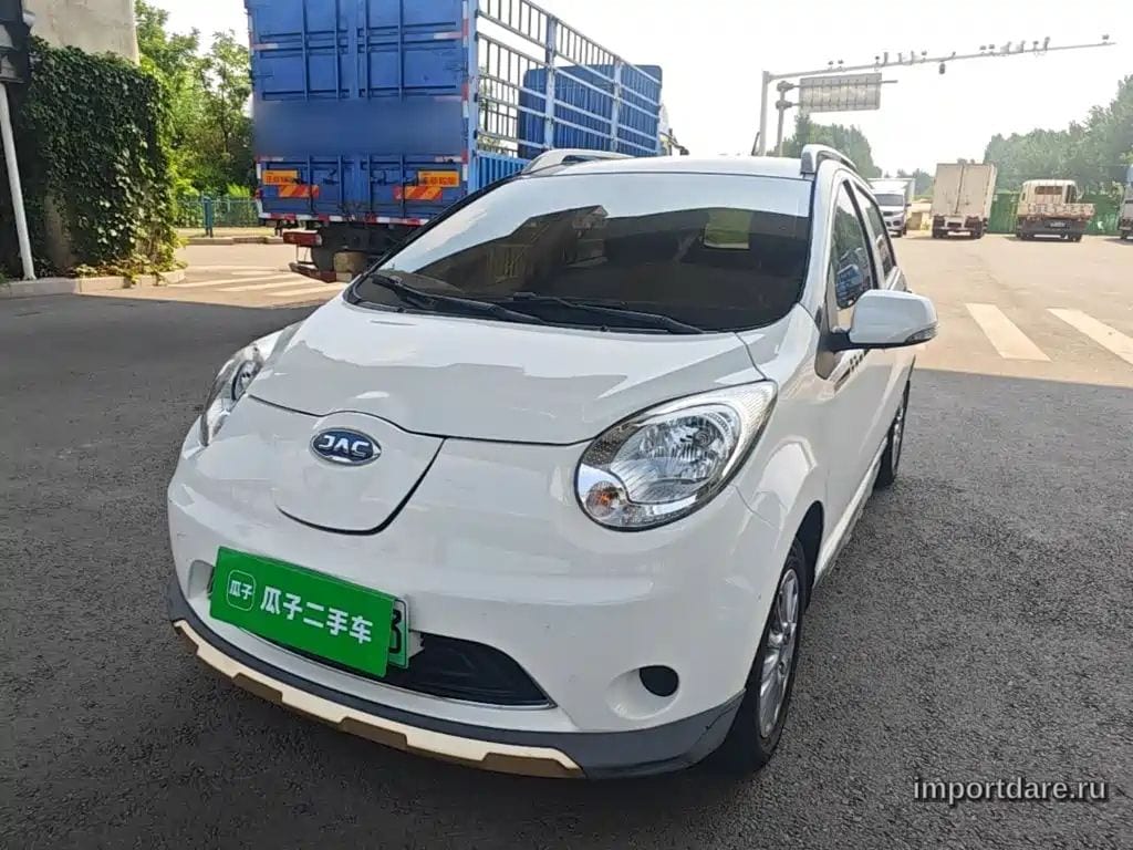 JAC MOTORS IEV6E 2020 — 28 000 км, белый, Китай — под ключ — фото 2