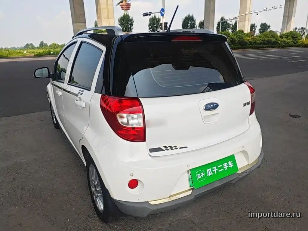 JAC MOTORS IEV6E 2020 — 28 000 км, белый, Китай — под ключ — фото 5