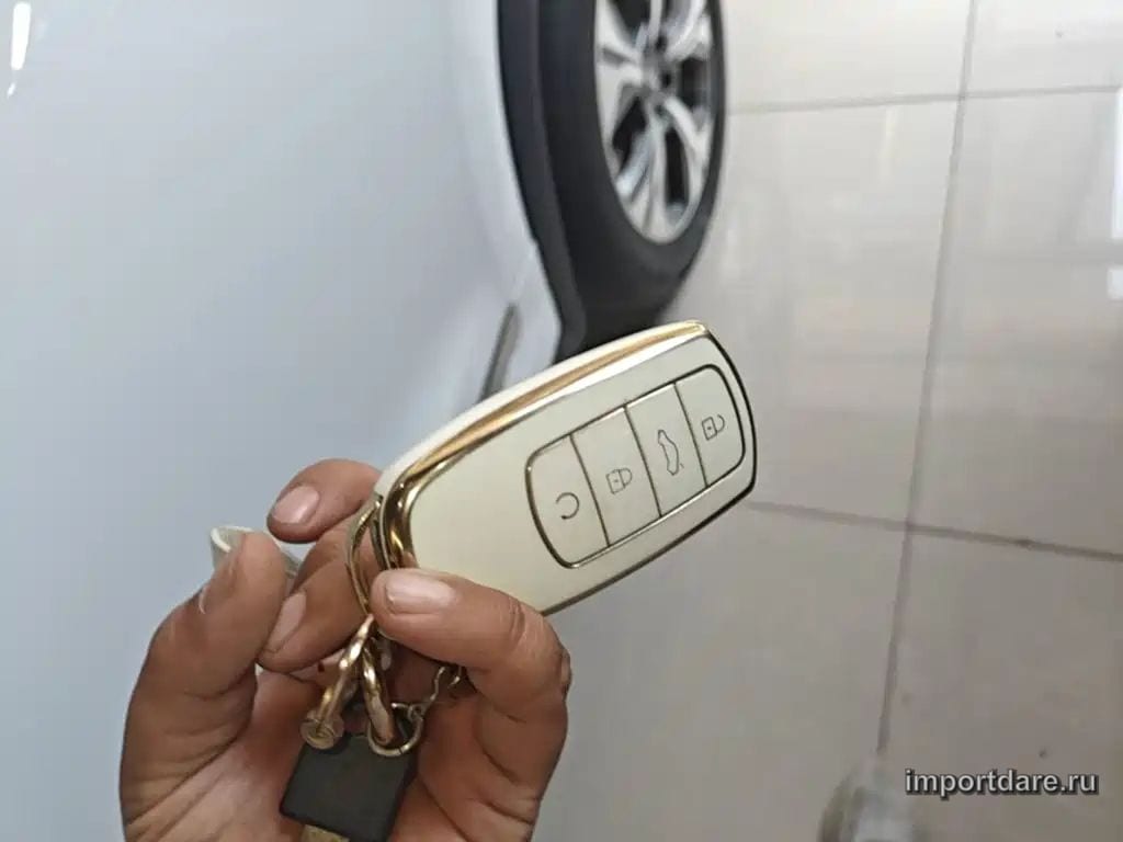 CHERY TIGGO 8 PRO NEW ENERGY 2025 — 4 300 км, белый, Китай — под ключ — фото 9