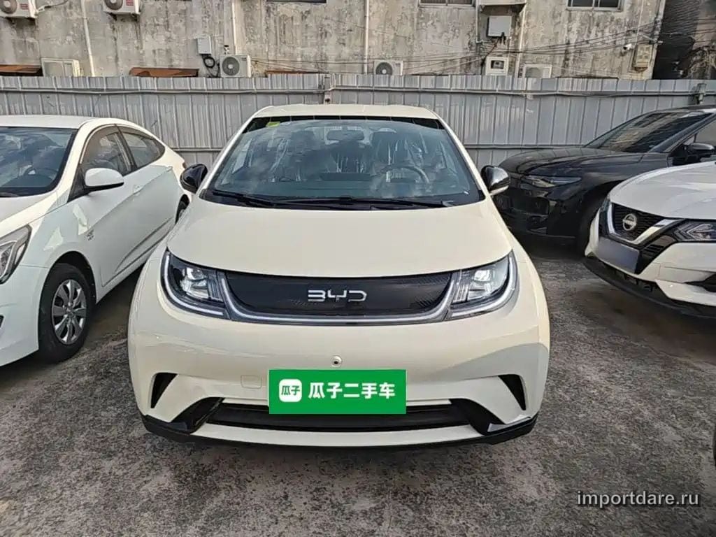 BYD DOLPHIN 2026 — 100 км, жёлто-оранжевый, Китай — под ключ — фото 3