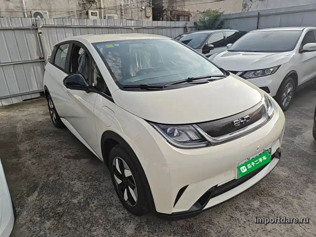 BYD DOLPHIN 2026 — 100 км, жёлто-оранжевый, Китай — под ключ — фото 4