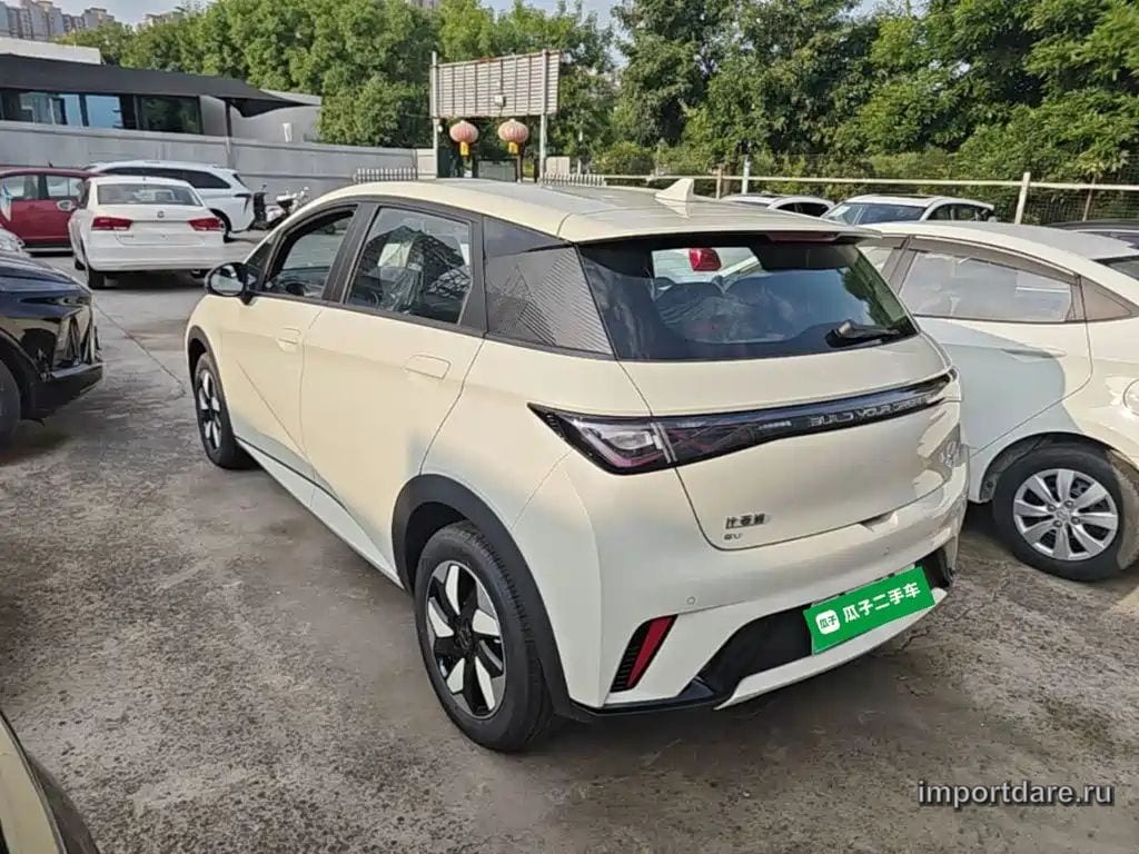 BYD DOLPHIN 2026 — 100 км, жёлто-оранжевый, Китай — под ключ — фото 5