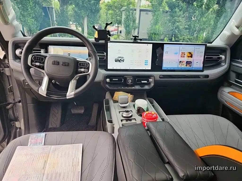 BAIC BJ40 REEV 2025 — 20 700 км, серебристый, Китай — под ключ — фото 11