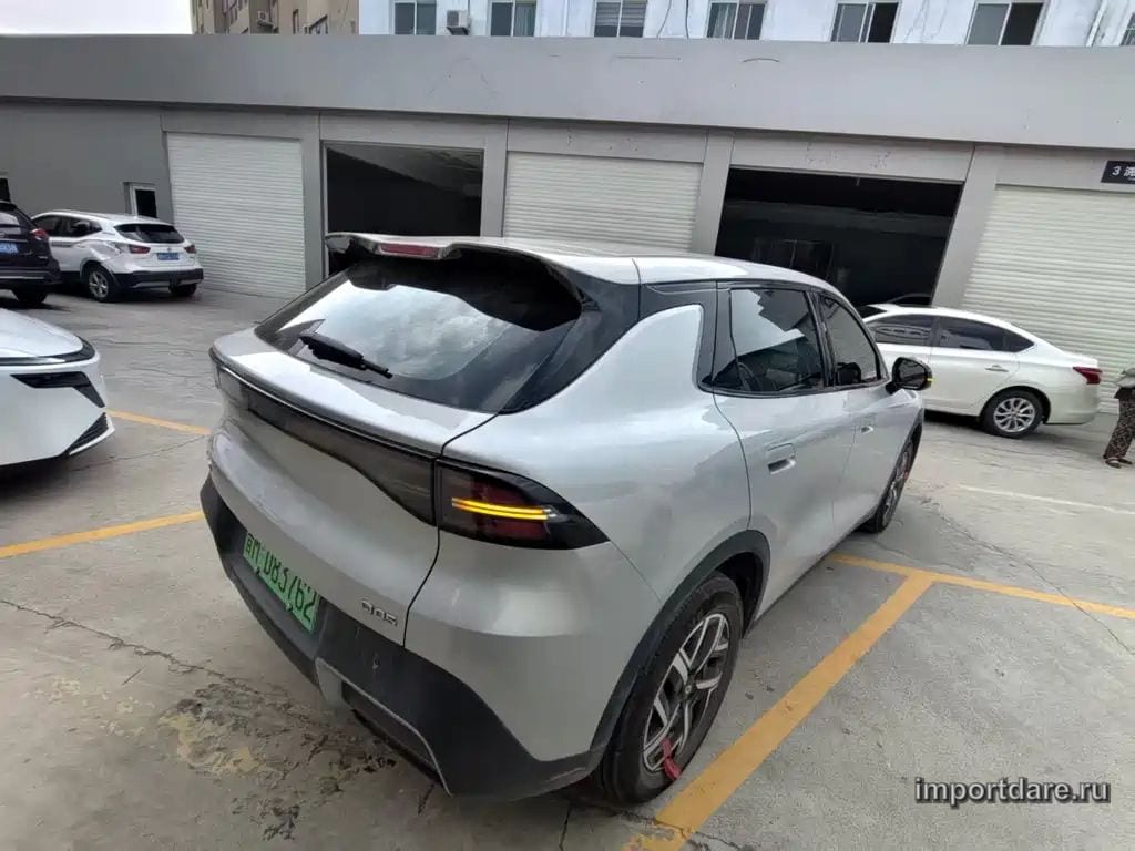 CHANGAN QIYUAN NEVO Q05 2026 — 15 000 км, серебристый, Китай — под ключ — фото 2