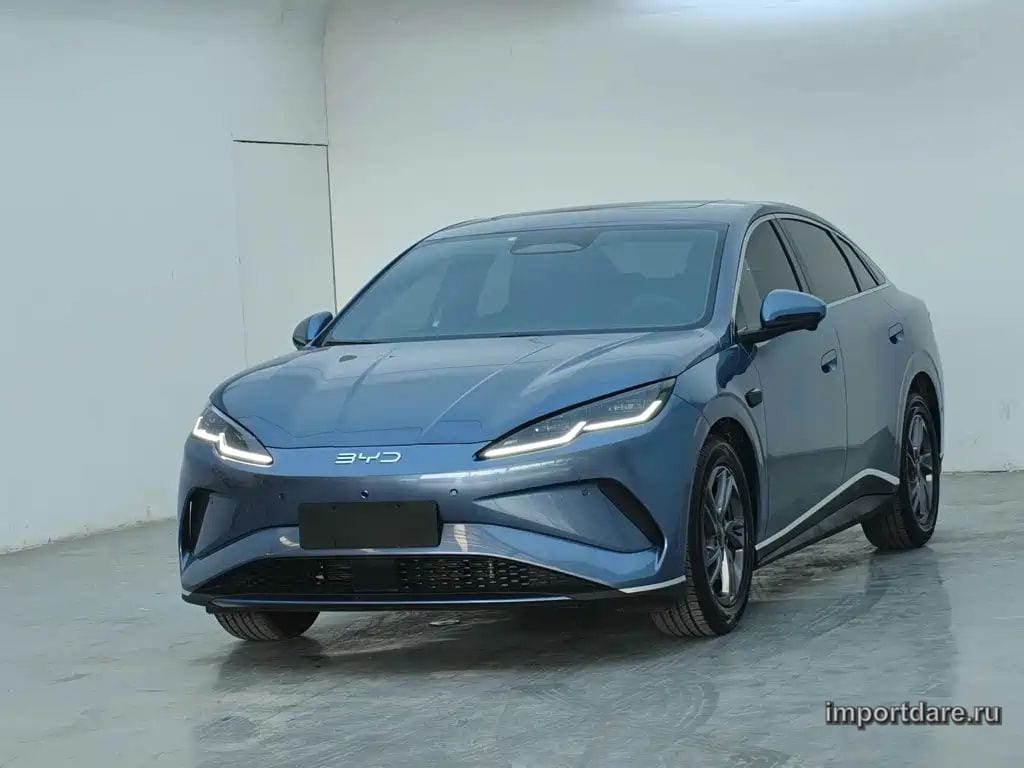 Byd Seal спереди