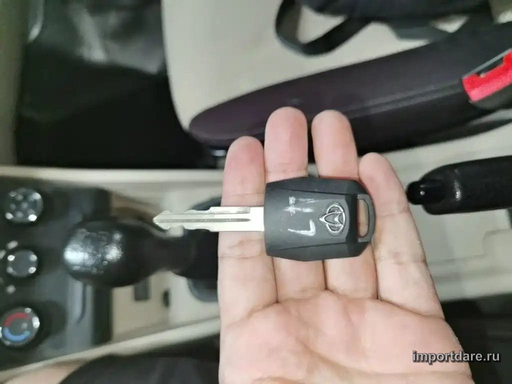 CHANGAN KUAYUEXING V3 2025 — 33 500 км, серебристый, Китай — под ключ — фото 9