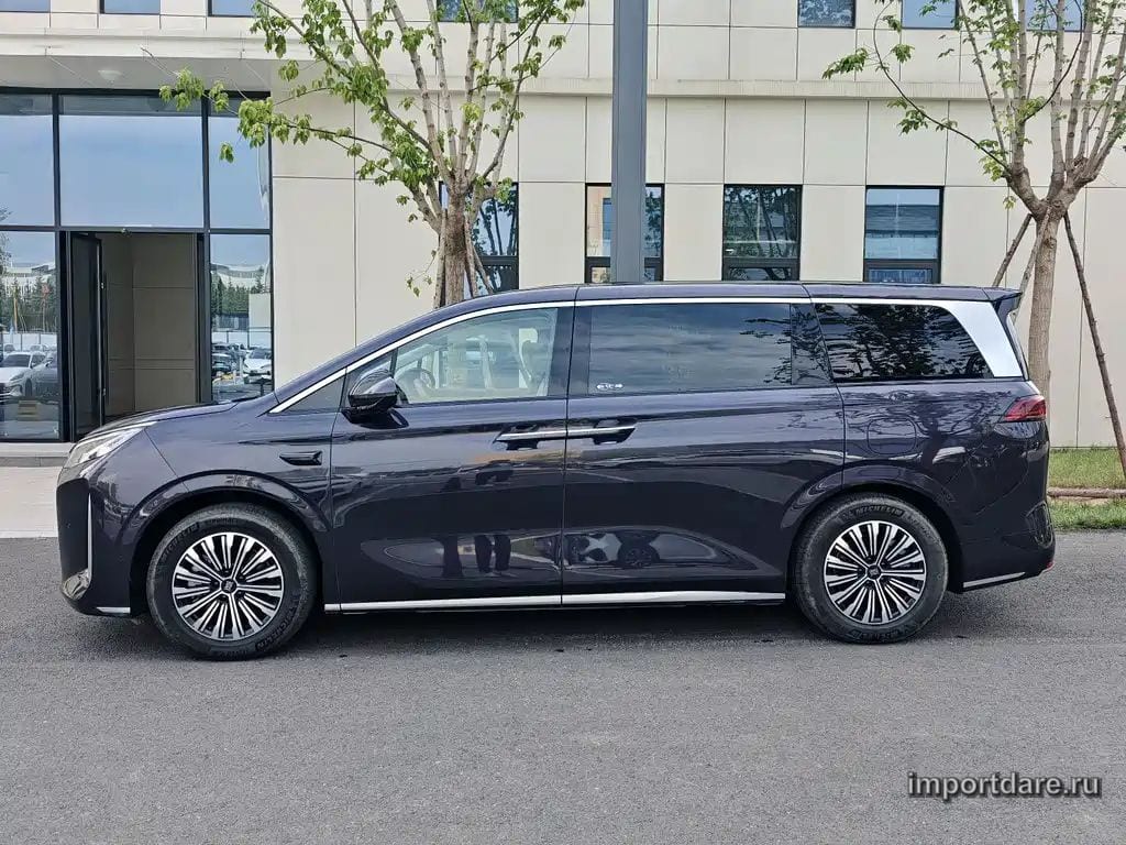 BYD XIA 2025 — 22 000 км, пурпурный, Китай — под ключ — фото 6