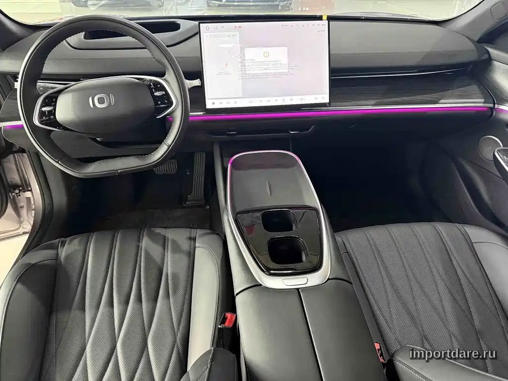 Changan Qiyuan Nevo сзади