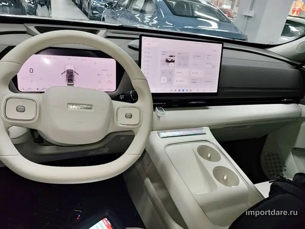 HAVAL XIAOLONG MAX 2025 — 15 400 км, серебристый, Китай — под ключ — фото 10