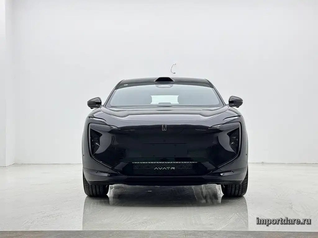 Avatr 07 сбоку