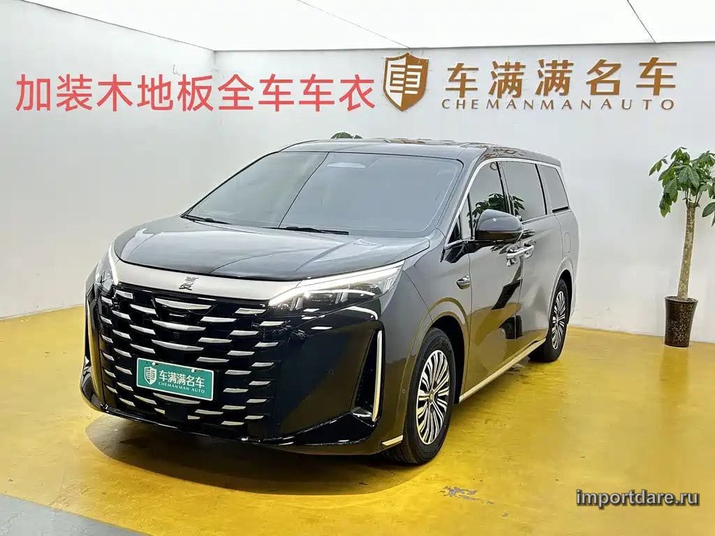 Byd Xia сбоку