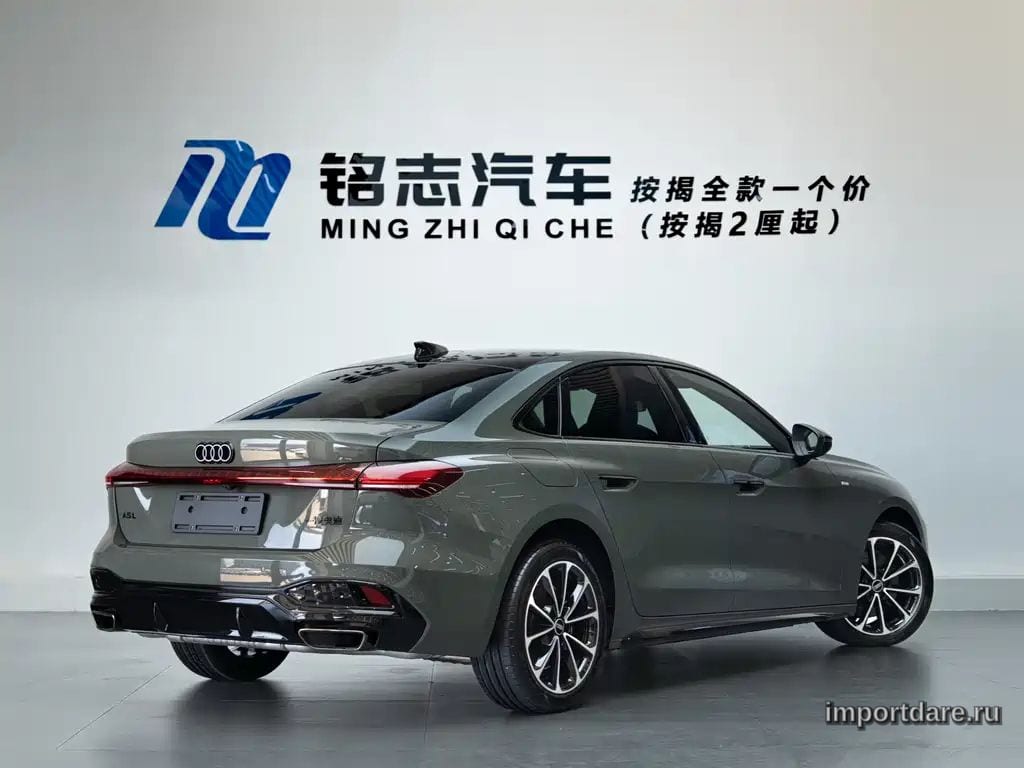 Audi A5l сзади