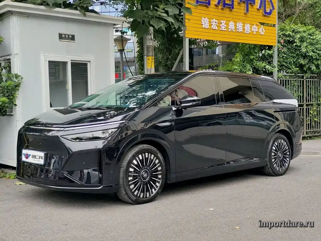 Xpeng X9 2026