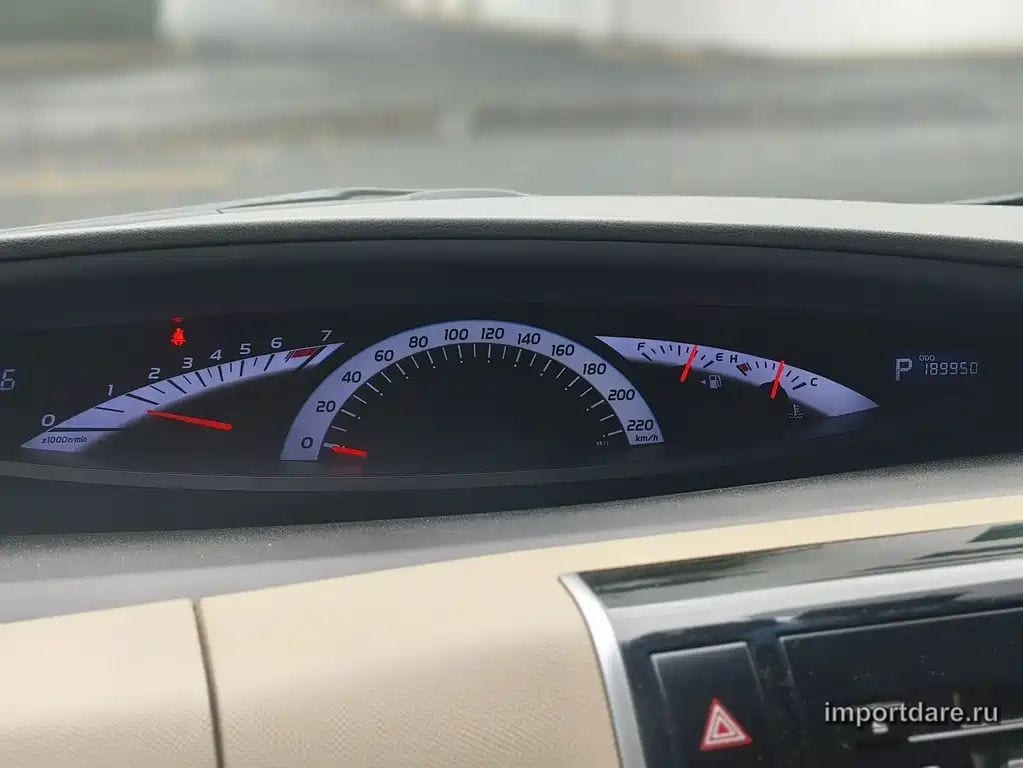 TOYOTA PREVIA 2015 — 180 000 км, серебристый, Китай — под ключ — фото 12