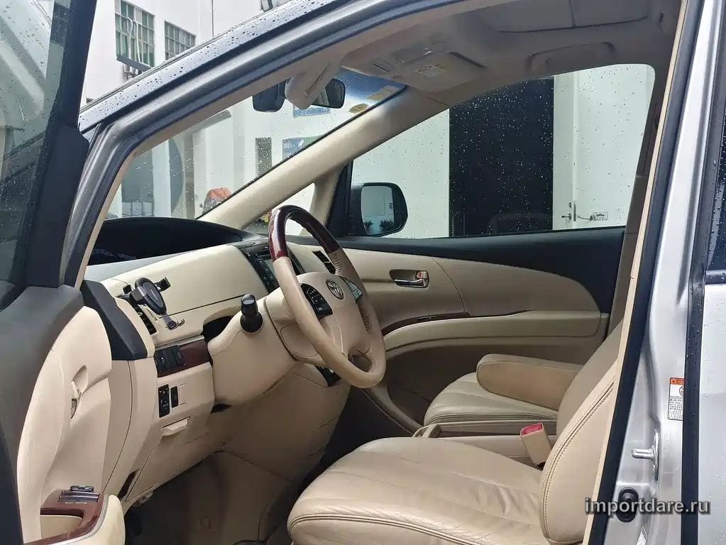 TOYOTA PREVIA 2015 — 180 000 км, серебристый, Китай — под ключ — фото 5