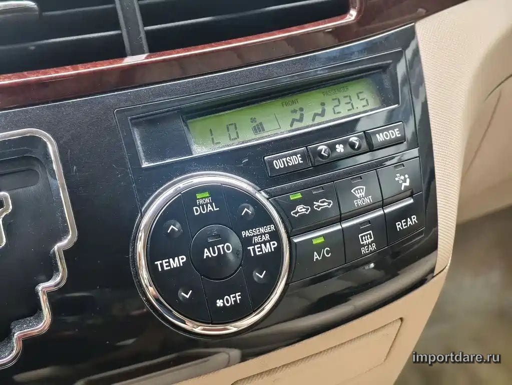 TOYOTA PREVIA 2015 — 180 000 км, серебристый, Китай — под ключ — фото 10