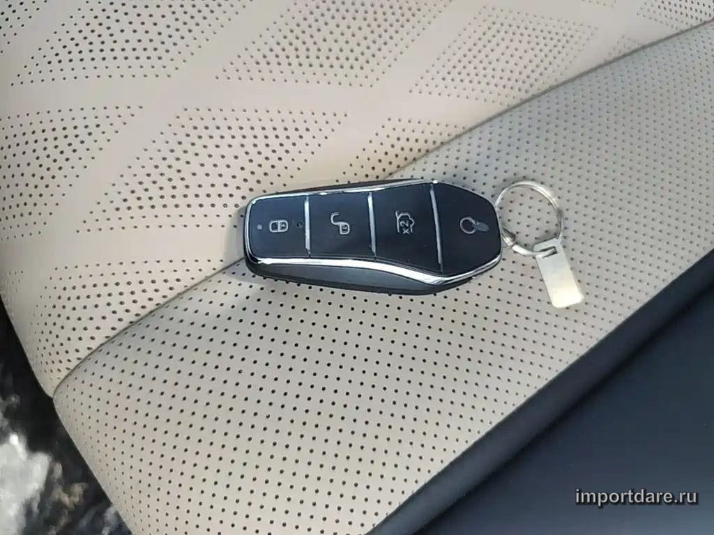 BYD DOLPHIN 2026 — 100 км, жёлто-оранжевый, Китай — под ключ — фото 9