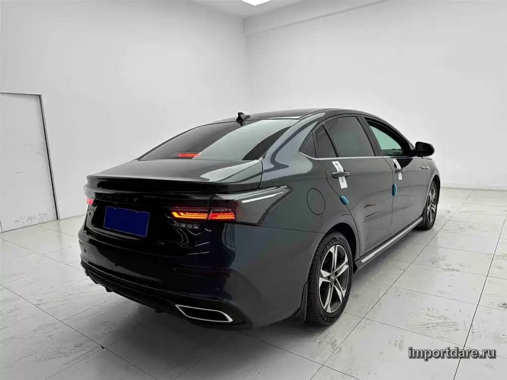 CHERY ARRIZO 5 PLUS 2023 — 28 000 км, серебристый, Китай — под ключ — фото 6
